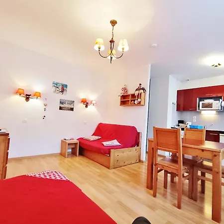 Le Bouquetin, Studio, Centre Luchon, Wifi, Casier A Skis, Ascenseur, 3 Personnes 公寓 *